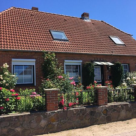 Holiday Home With Conservatory Dannau Exterior foto
